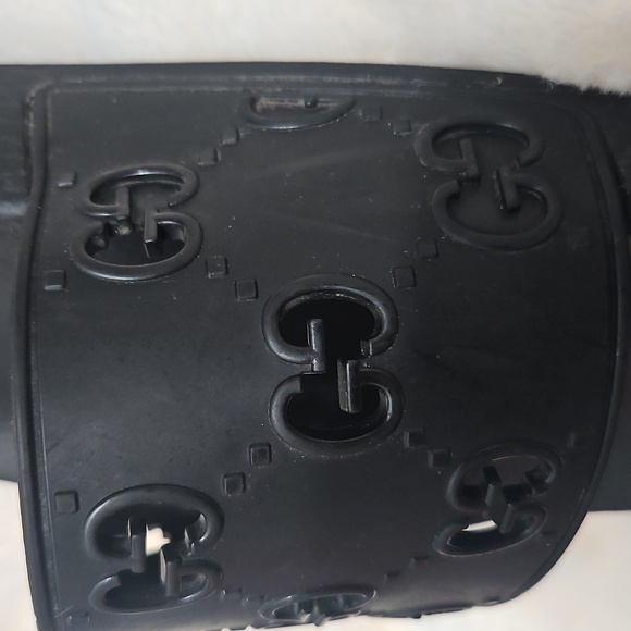 Gucci GG Perforated Rubber Slides Black Size 13 Authenticated - Picture 8 of 16